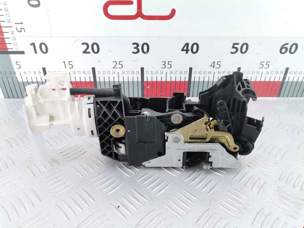 Замок двери передней правой MERCEDES-BENZ S-Class IV W220 1998-2005