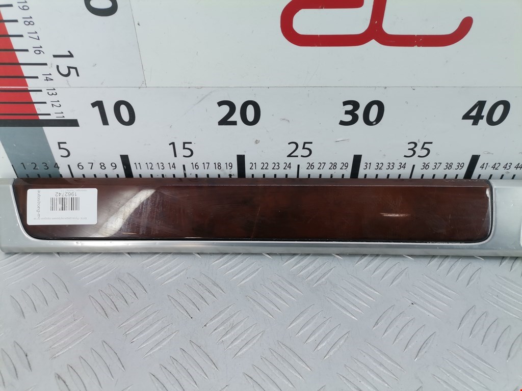 Ручка дверная передняя внутренняя левая VOLKSWAGEN Touareg 2002-2010