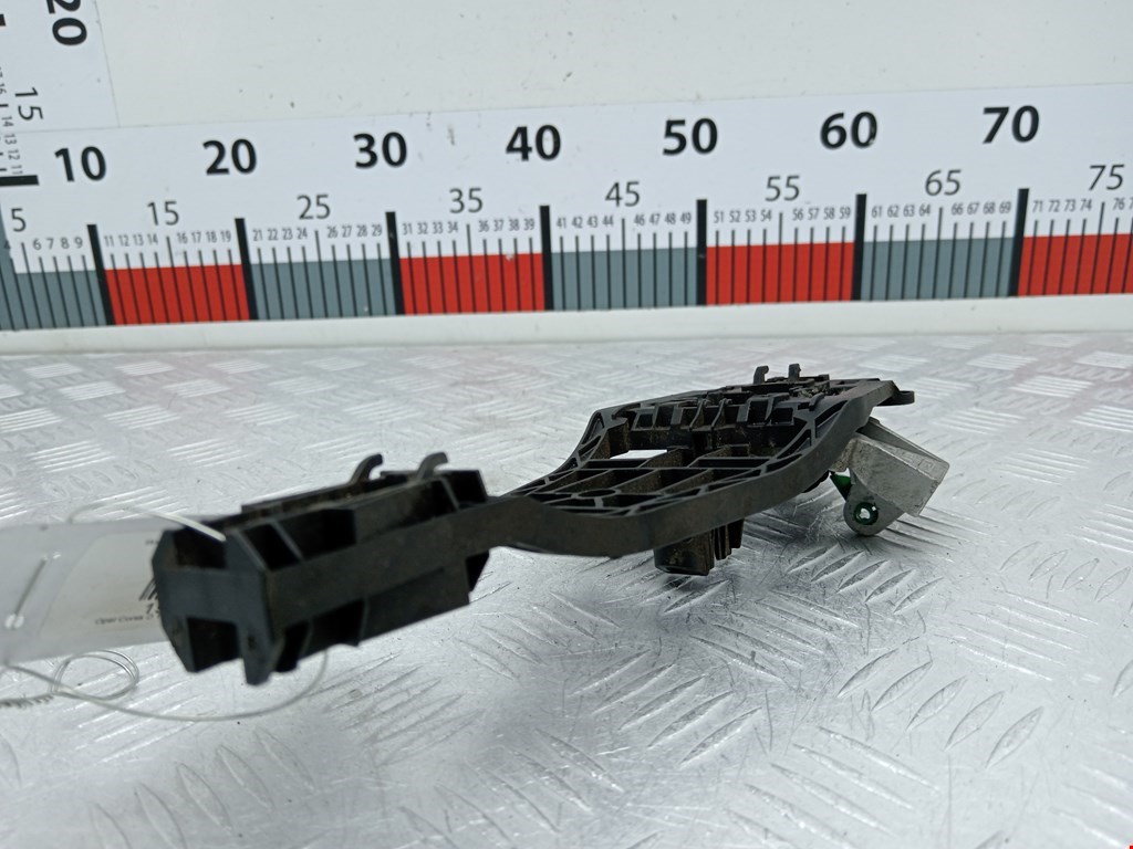 Ручка двери задней наружная правая OPEL Corsa D 2006-2014