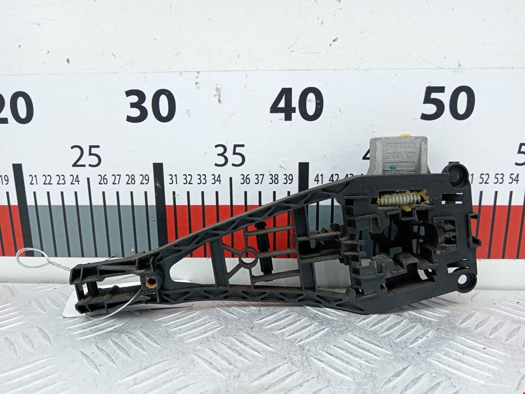 Ручка двери задней наружная левая OPEL Corsa D 2006-2014