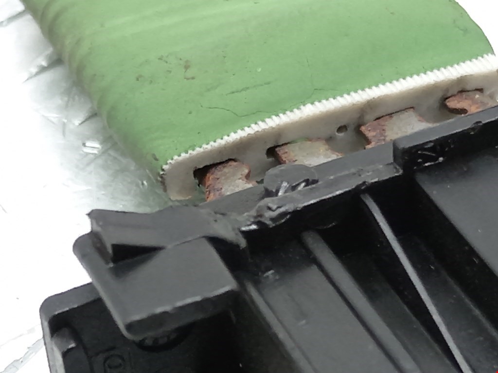 Резистор отопителя (сопротивление печки) OPEL Corsa D 2006-2014