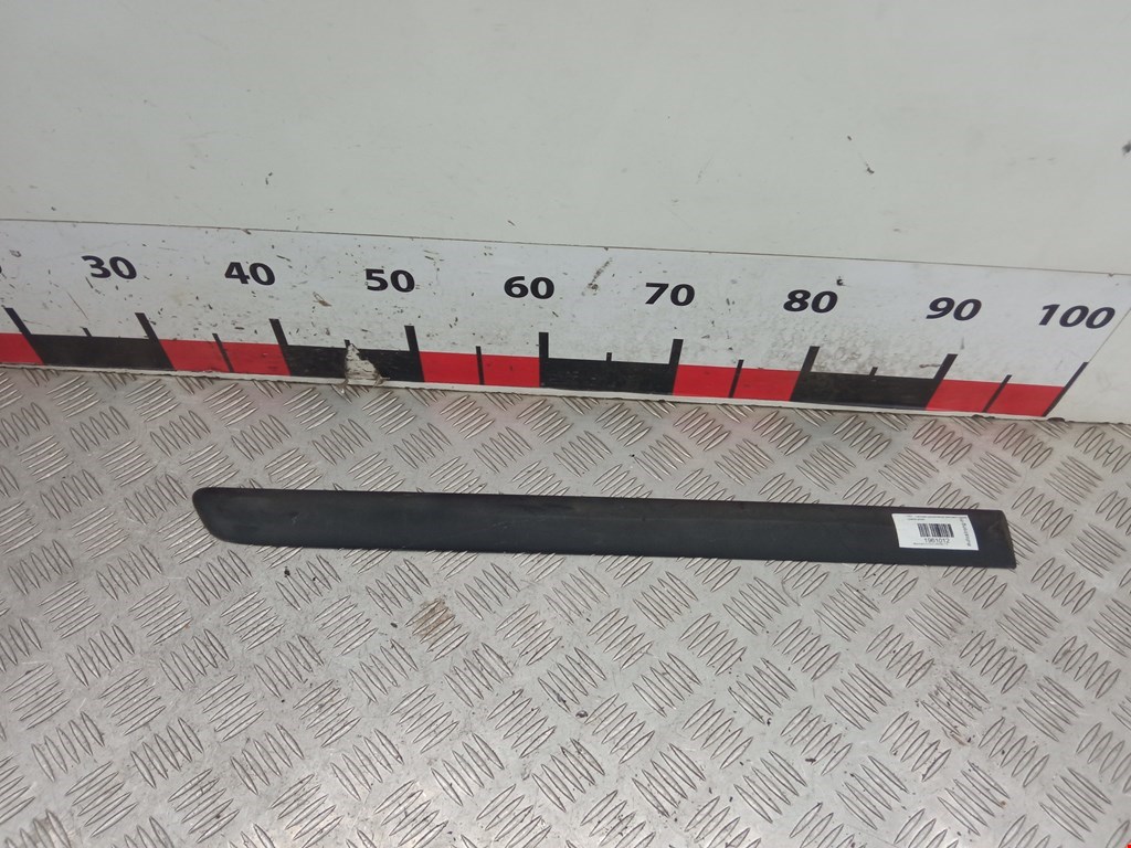 Накладка (молдинг) двери задней правой Mercedes A-Class (W168) (1997-2004)