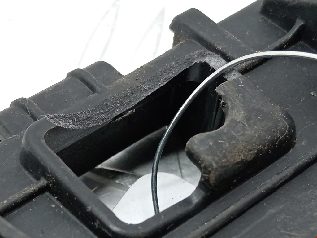 Кронштейн заднего бампера левый правый KIA Cee'd II 2012-2018