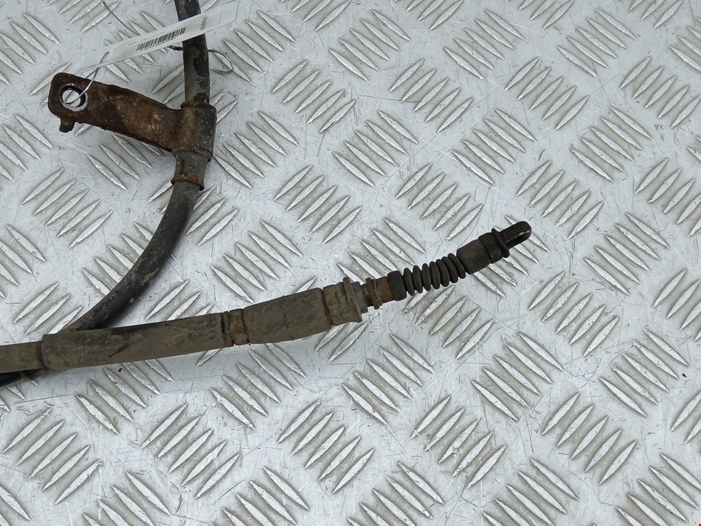 Трос стояночного тормоза левый/правый KIA Cee'd II 2012-2018