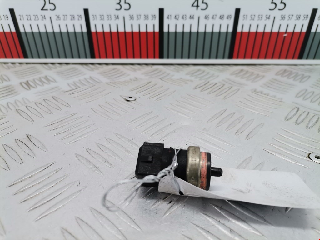 Датчик температуры (охлаждающей жидкости) RENAULT Megane II 2002-2009