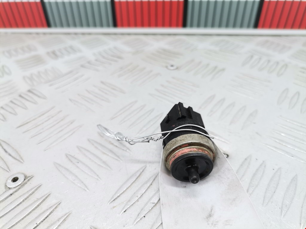 Датчик температуры (охлаждающей жидкости) RENAULT Megane II 2002-2009