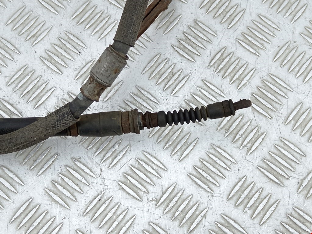 Трос стояночного тормоза левый/правый KIA Cee'd II 2012-2018