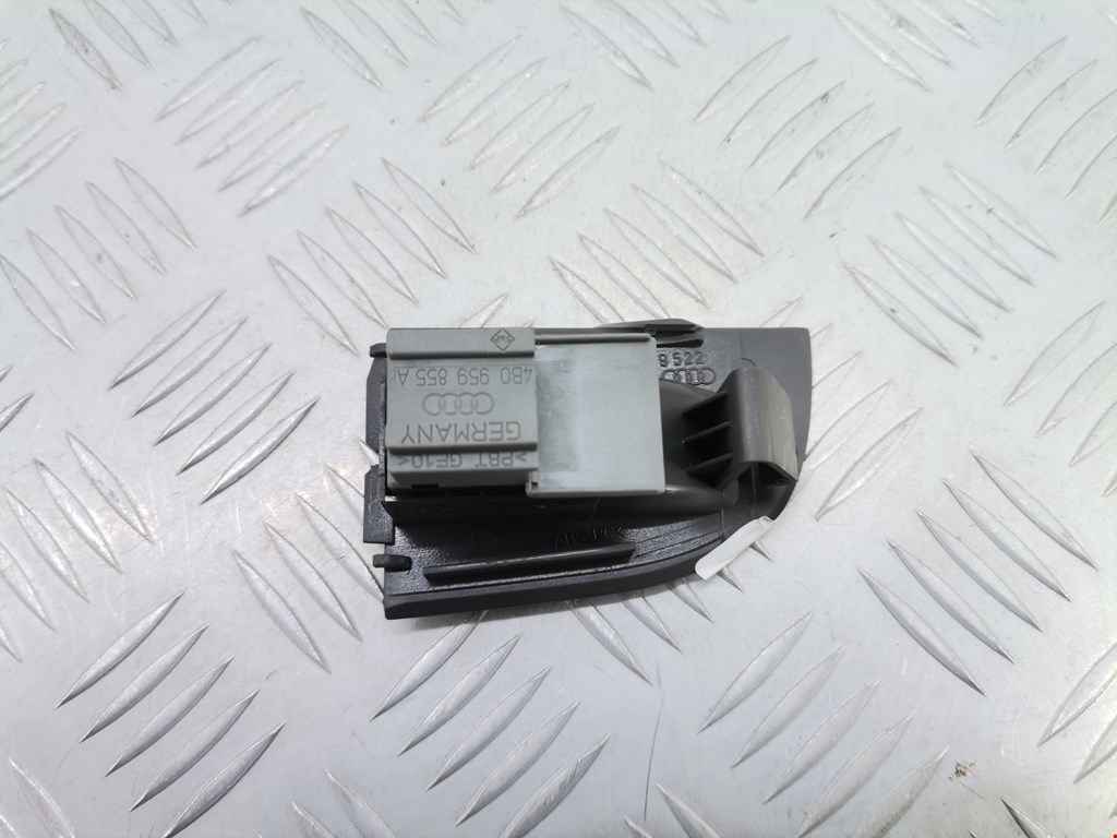 Кнопка стеклоподъемника AUDI A6 C5 1997-2004