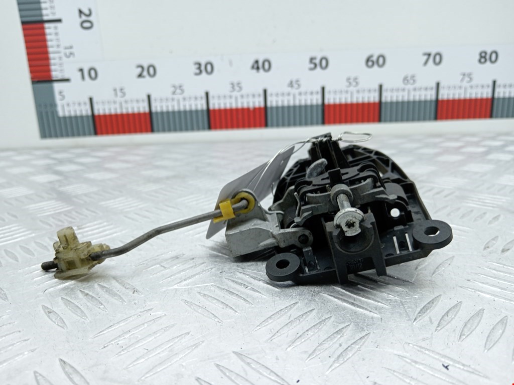 Ручка двери задней наружная левая OPEL Corsa D 2006-2014