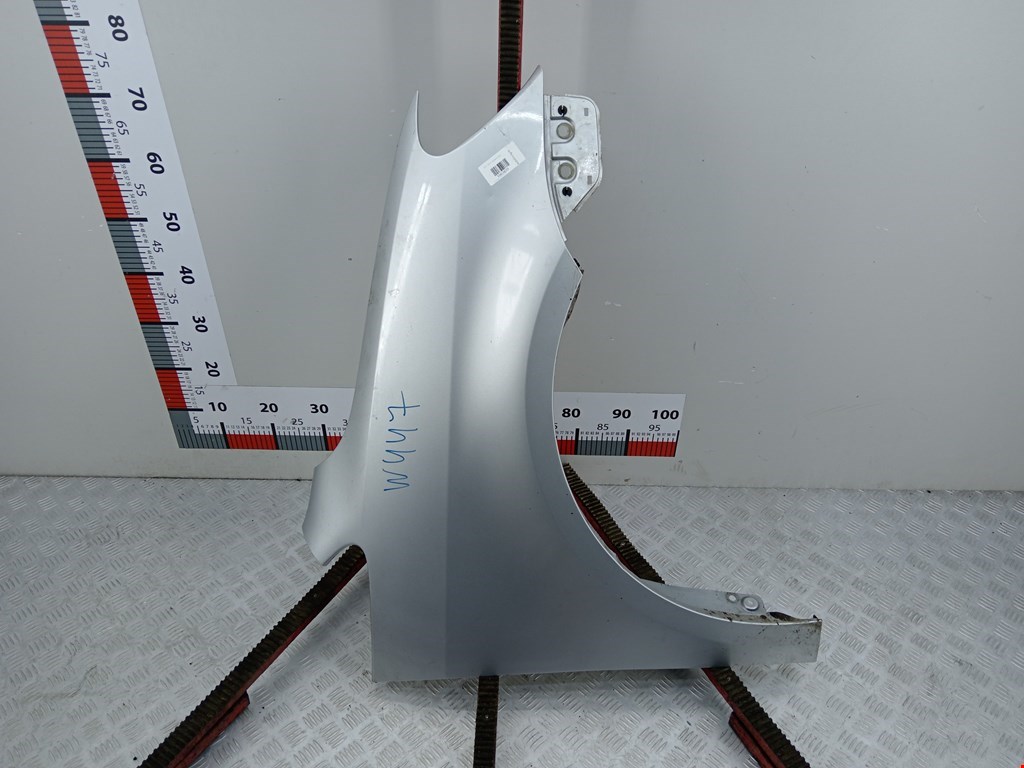 Крыло переднее правое VOLKSWAGEN Touran 2003-2010