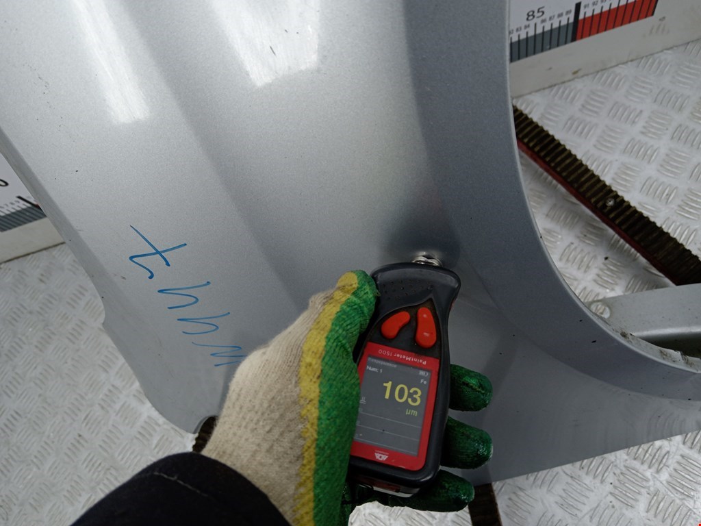 Крыло переднее правое VOLKSWAGEN Touran 2003-2010