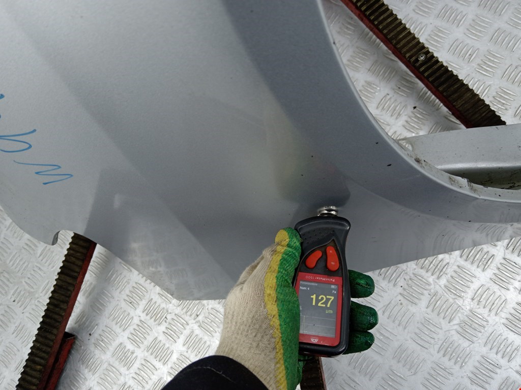 Крыло переднее правое VOLKSWAGEN Touran 2003-2010