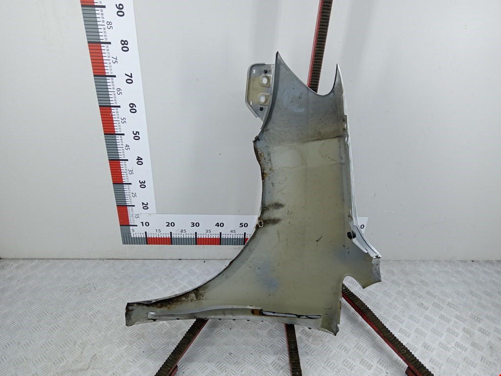 Крыло переднее правое VOLKSWAGEN Touran 2003-2010