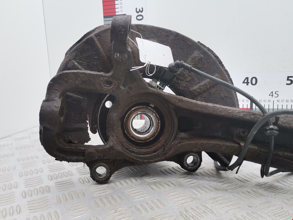 Ступица передняя левая VOLKSWAGEN Touareg 2002-2010