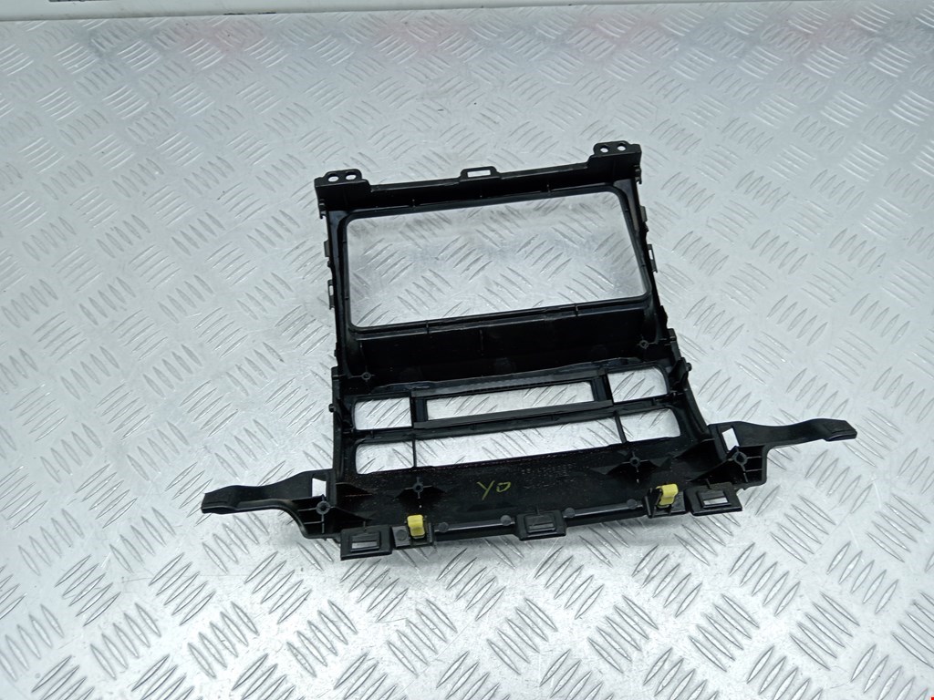 Рамка магнитолы TOYOTA Land Cruiser Prado 120 2002-2009