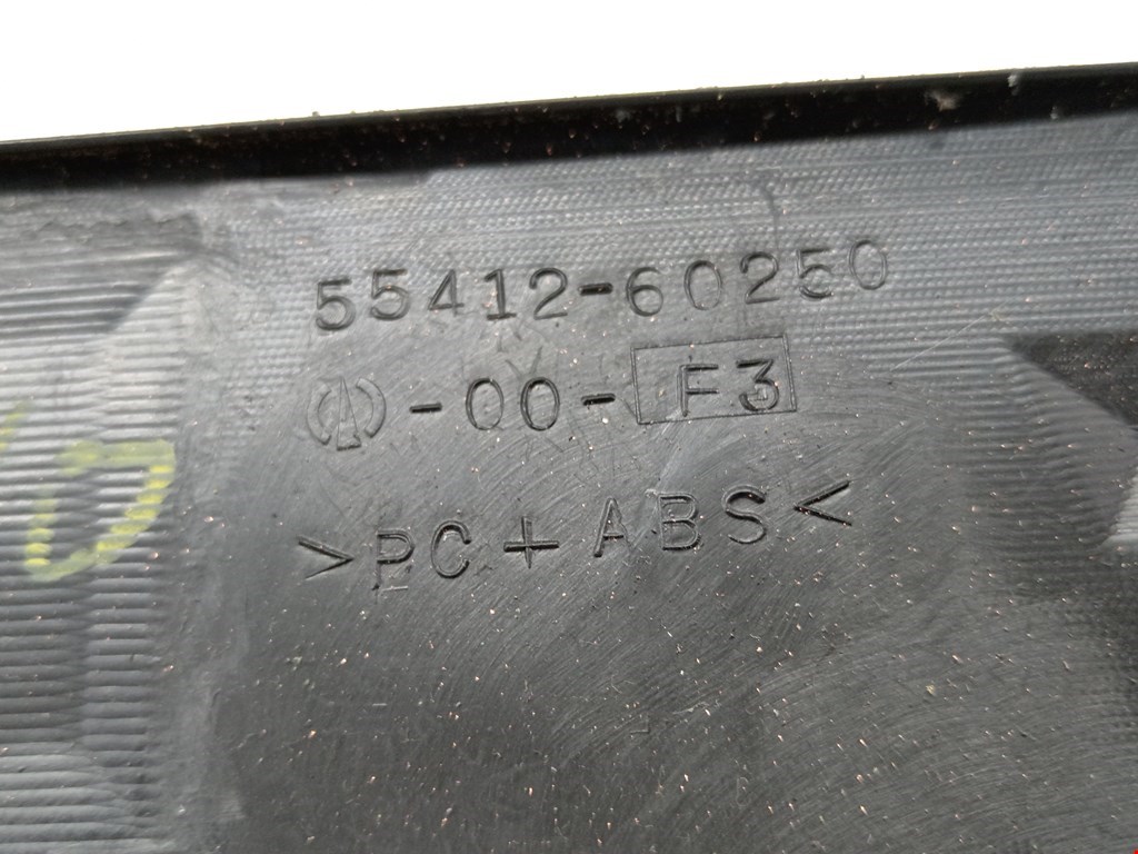 Рамка магнитолы TOYOTA Land Cruiser Prado 120 2002-2009