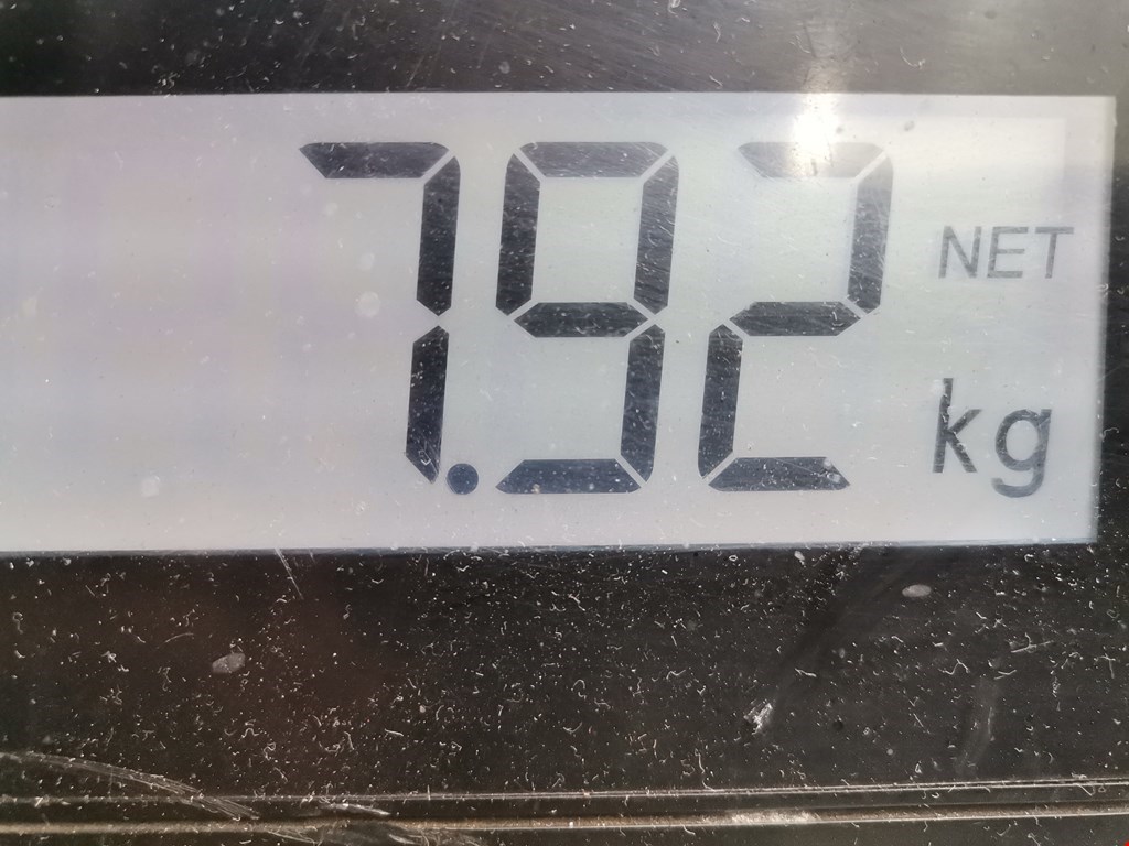 Амортизатор передний левый MITSUBISHI Pajero IV 2006-2022