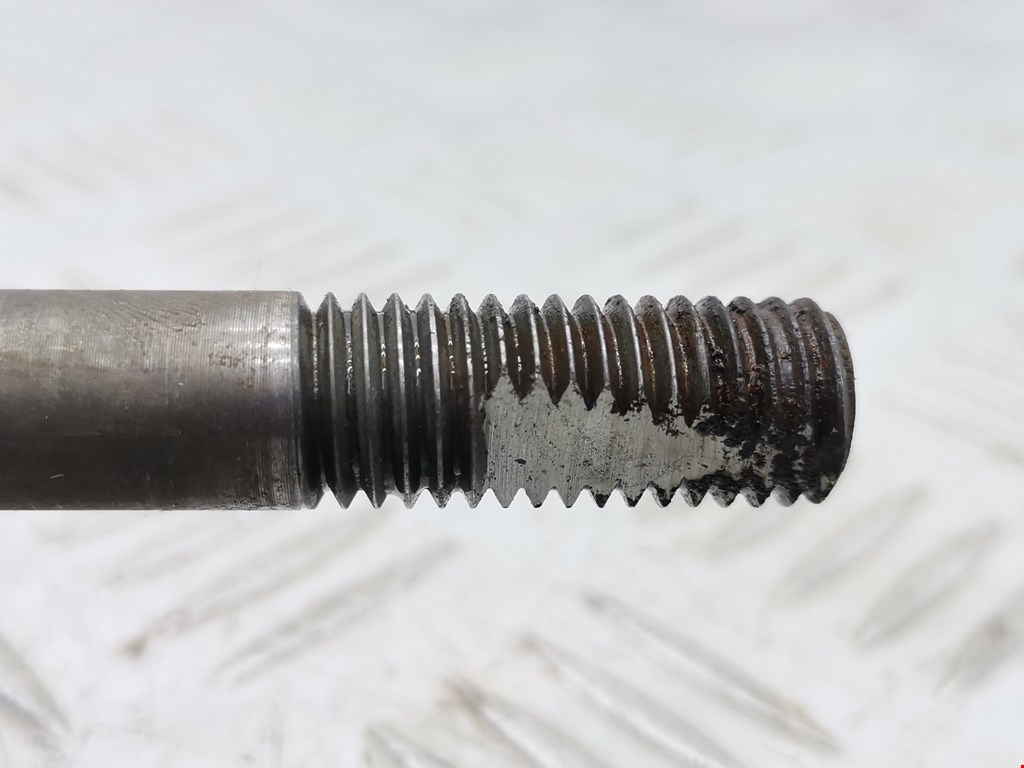 Амортизатор задний левый VOLVO XC90 2002-2014