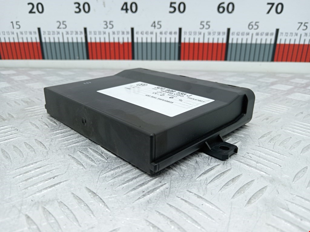 Блок управления центральным замком VOLKSWAGEN Touareg 2002-2010