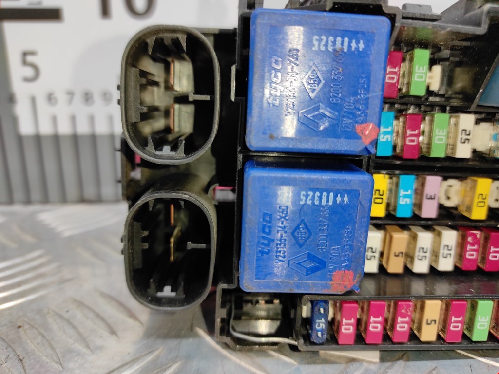 Датчик уровня в бачок омывателя RENAULT Megane III 2009-2016