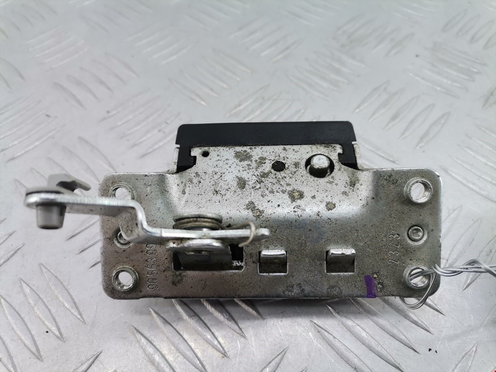 Замок багажника (крышки двери) OPEL Meriva A 2003-2010