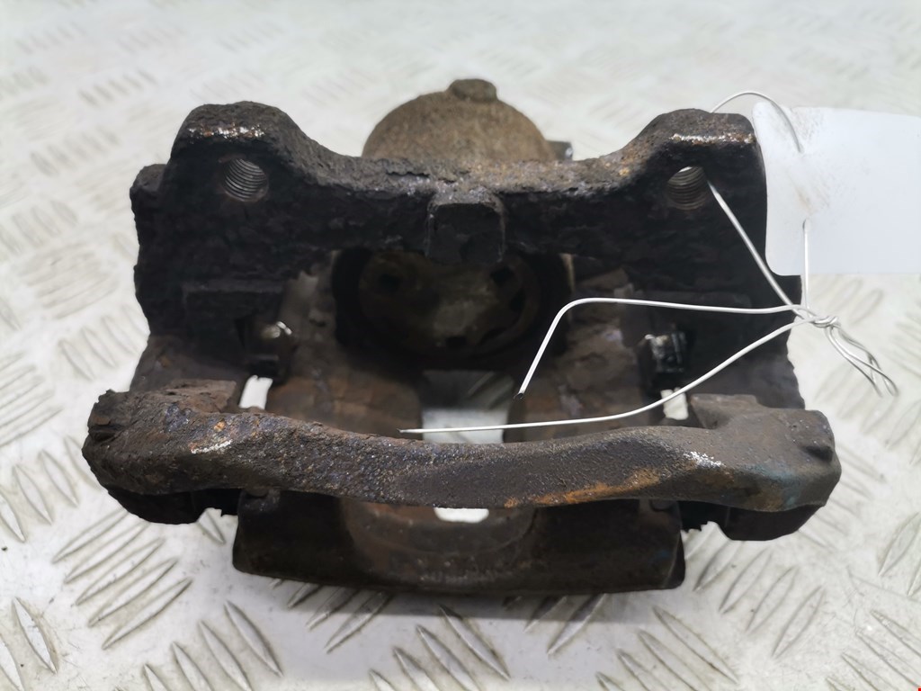 Суппорт передний правый OPEL Corsa D 2006-2014