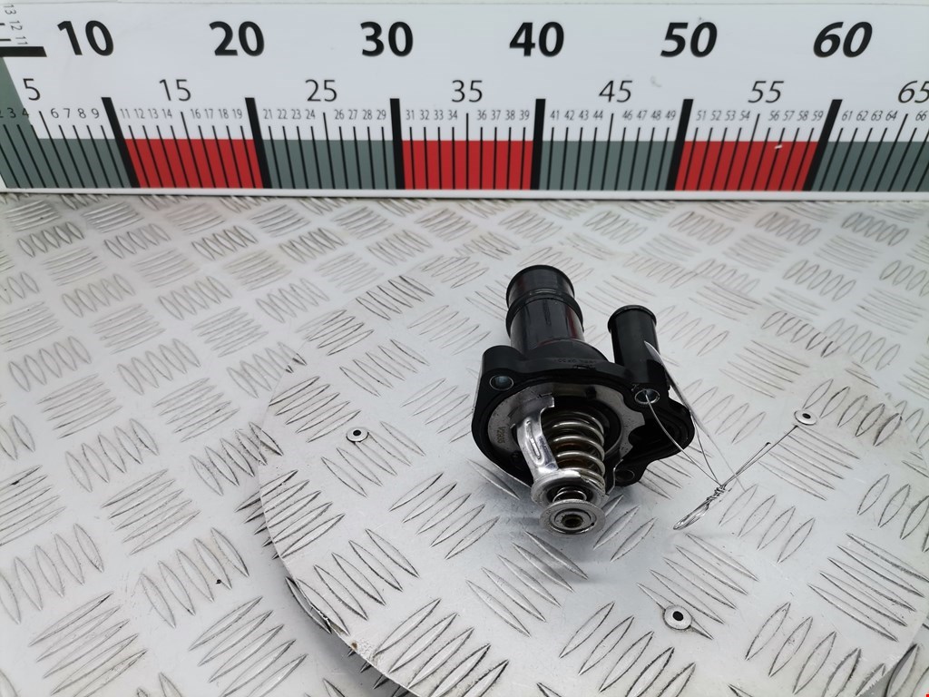 Корпус термостата VOLVO C30 2006-2013