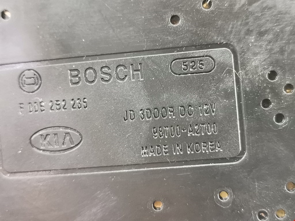 Моторчик стеклоочистителя задний KIA Cee'd II 2012-2018