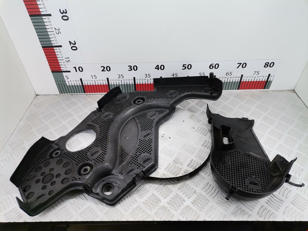 Кожух ремня (ГРМ генератора гидроусилителя помпы) Audi A4 B6 (2000-2006)