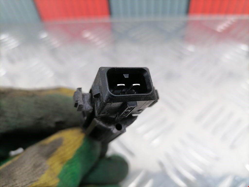 Датчик температуры (охлаждающей жидкости) BMW 3er E90/E91 2005-2012