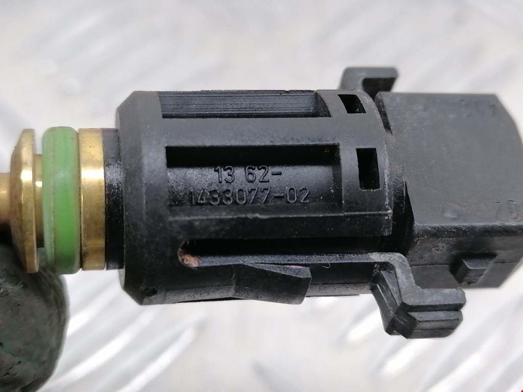 Датчик температуры (охлаждающей жидкости) BMW 3er E90/E91 2005-2012