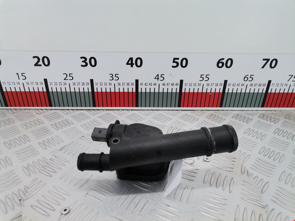 Тройник системы охлаждения SKODA Octavia A5 1Z- 2004-2013
