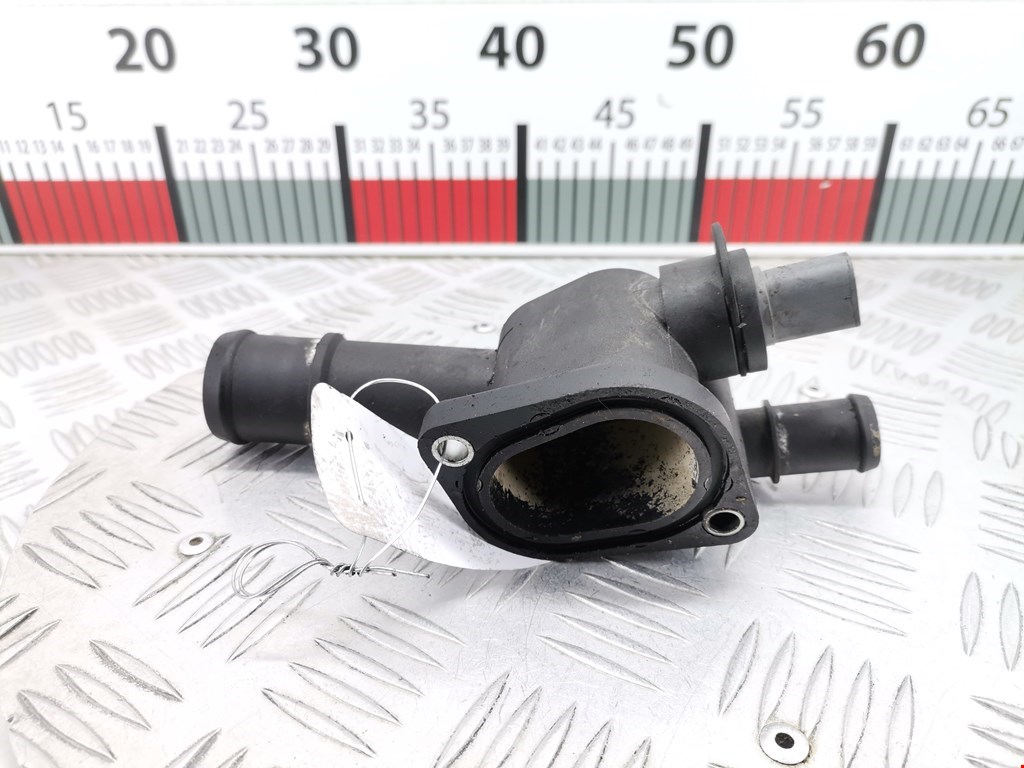 Тройник системы охлаждения SKODA Octavia A5 1Z- 2004-2013