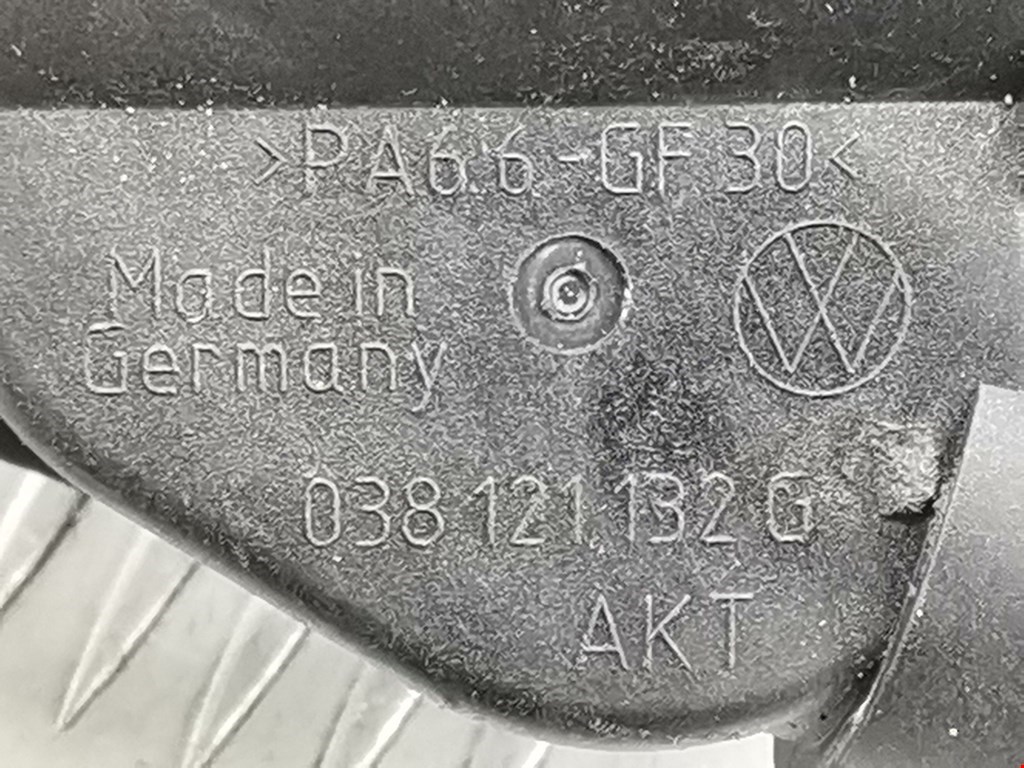 Тройник системы охлаждения SKODA Octavia A5 1Z- 2004-2013