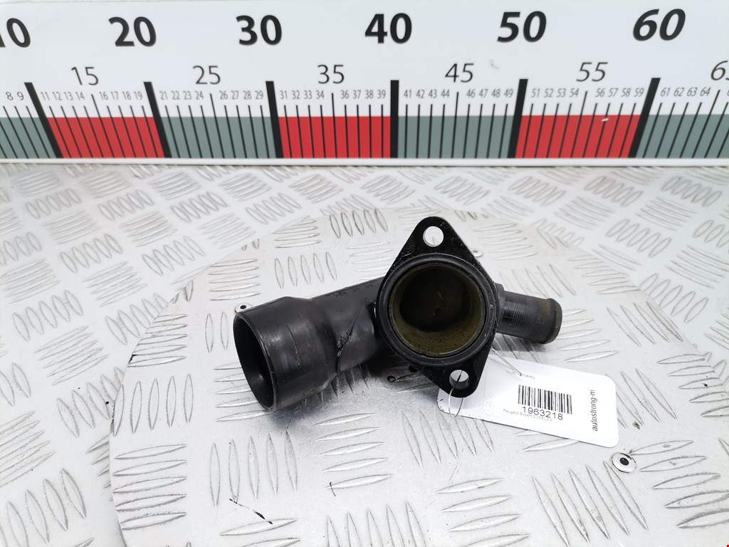 Тройник системы охлаждения PEUGEOT Expert II 2007-2016