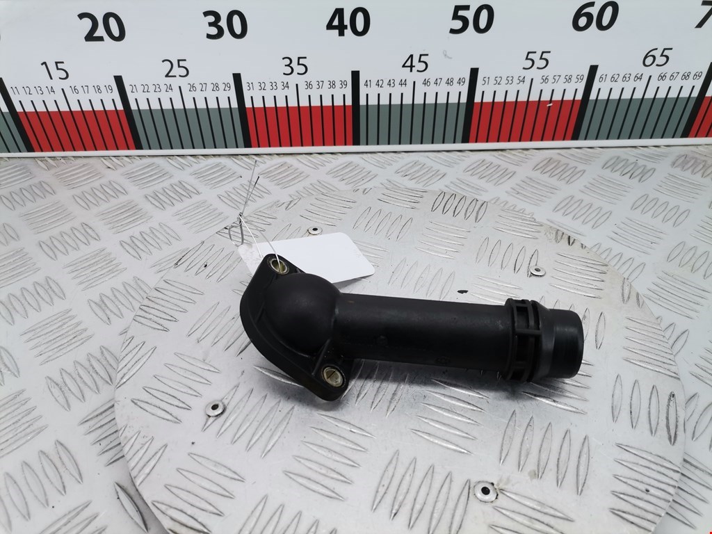 Корпус термостата VOLKSWAGEN Passat B5 1997-2005