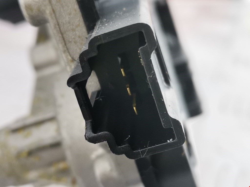 Моторчик стеклоочистителя задний RENAULT Koleos HY 2008-2016