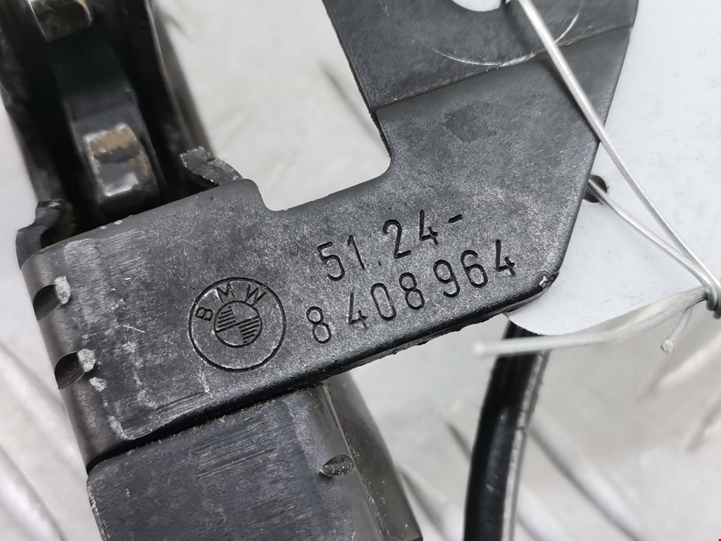 Замок багажника (крышки двери) BMW X5 E53 1999-2006