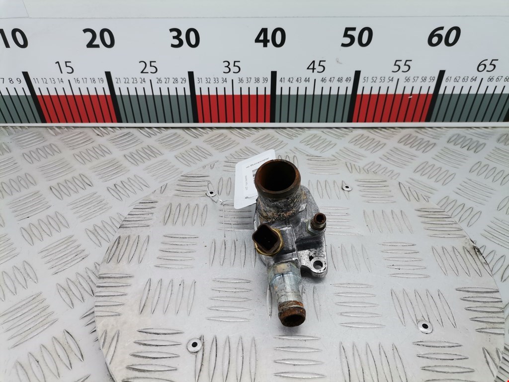 Корпус термостата FIAT Grande Punto 2005-2009