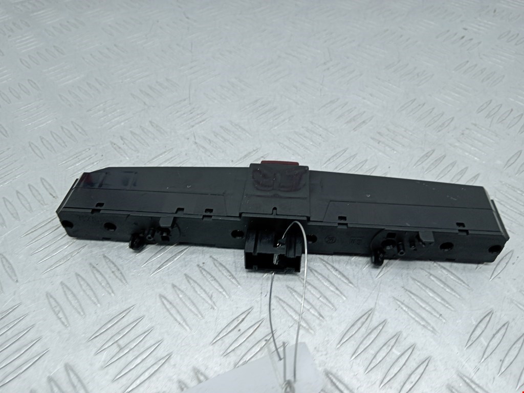 Кнопка аварийной сигнализации (аварийки) OPEL Zafira B 2005-2012