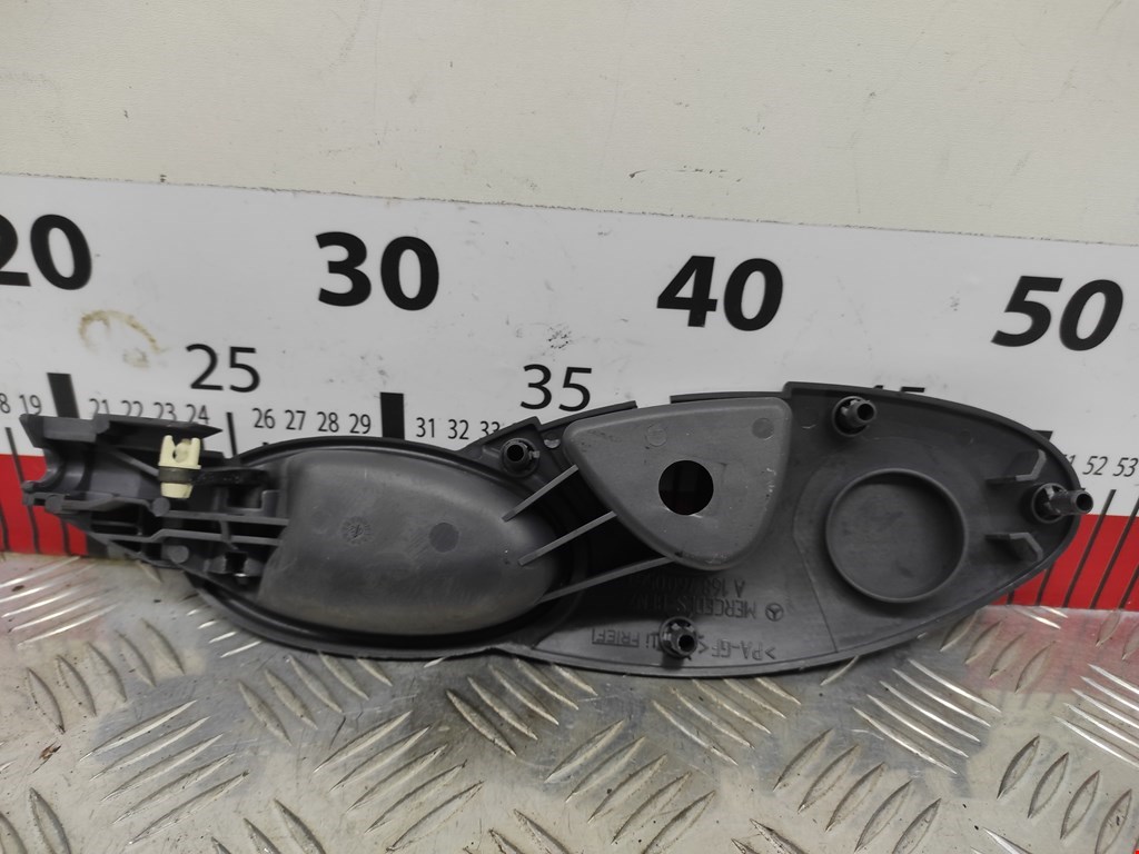 Ручка дверная задняя внутренняя левая MERCEDES-BENZ A-Class W168 1997-2004