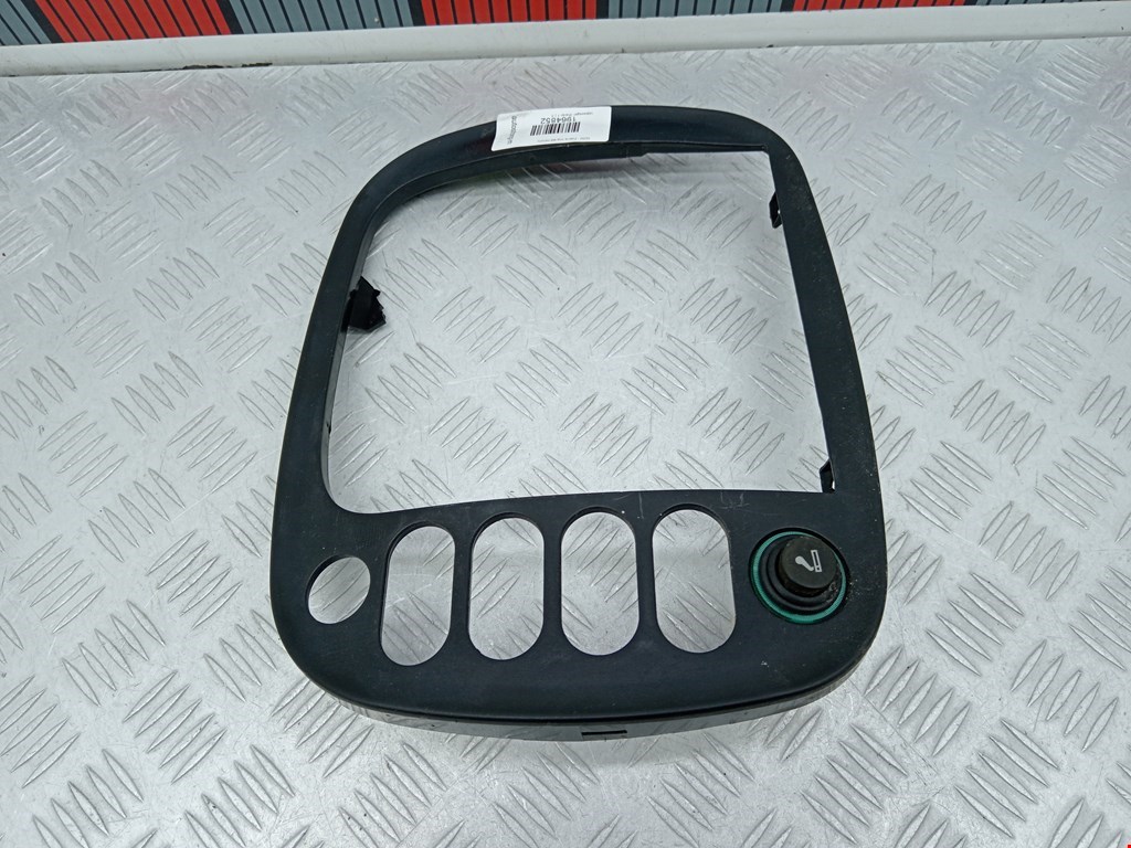 Рамка магнитолы VOLKSWAGEN Sharan 1995-2010