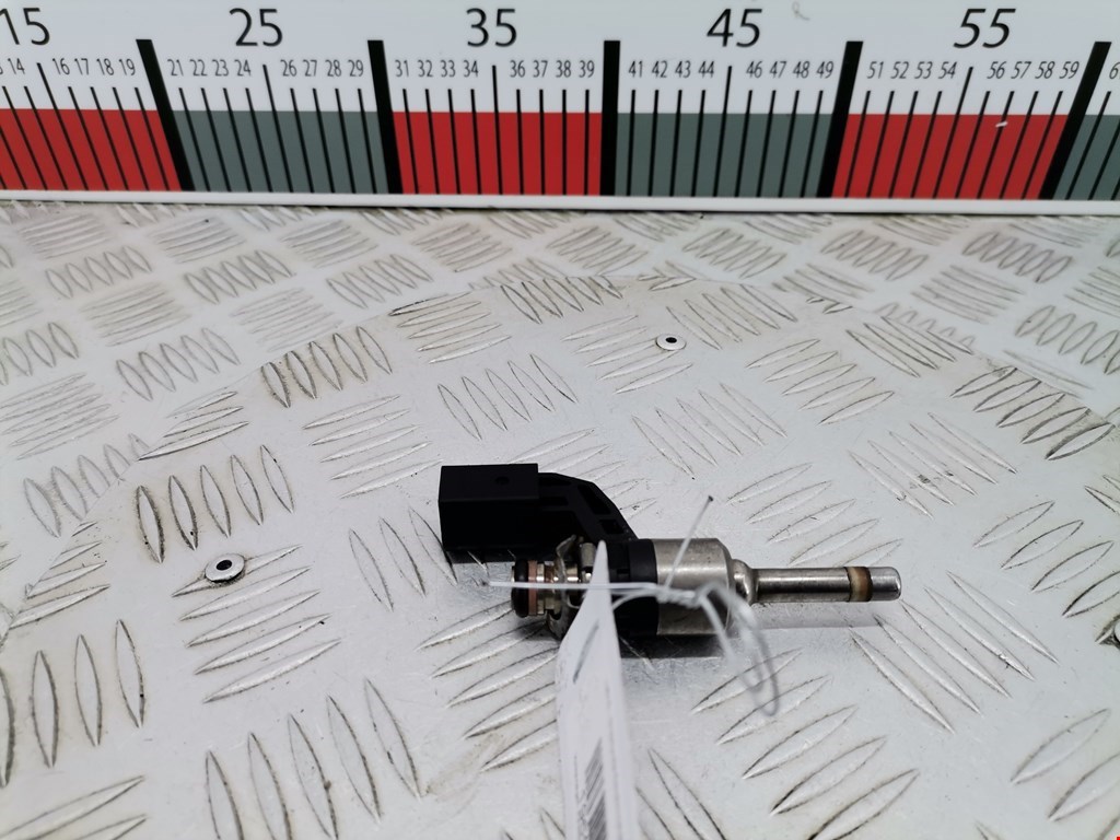 Форсунка дизельная электрическая VOLKSWAGEN Passat B6 2005-2011