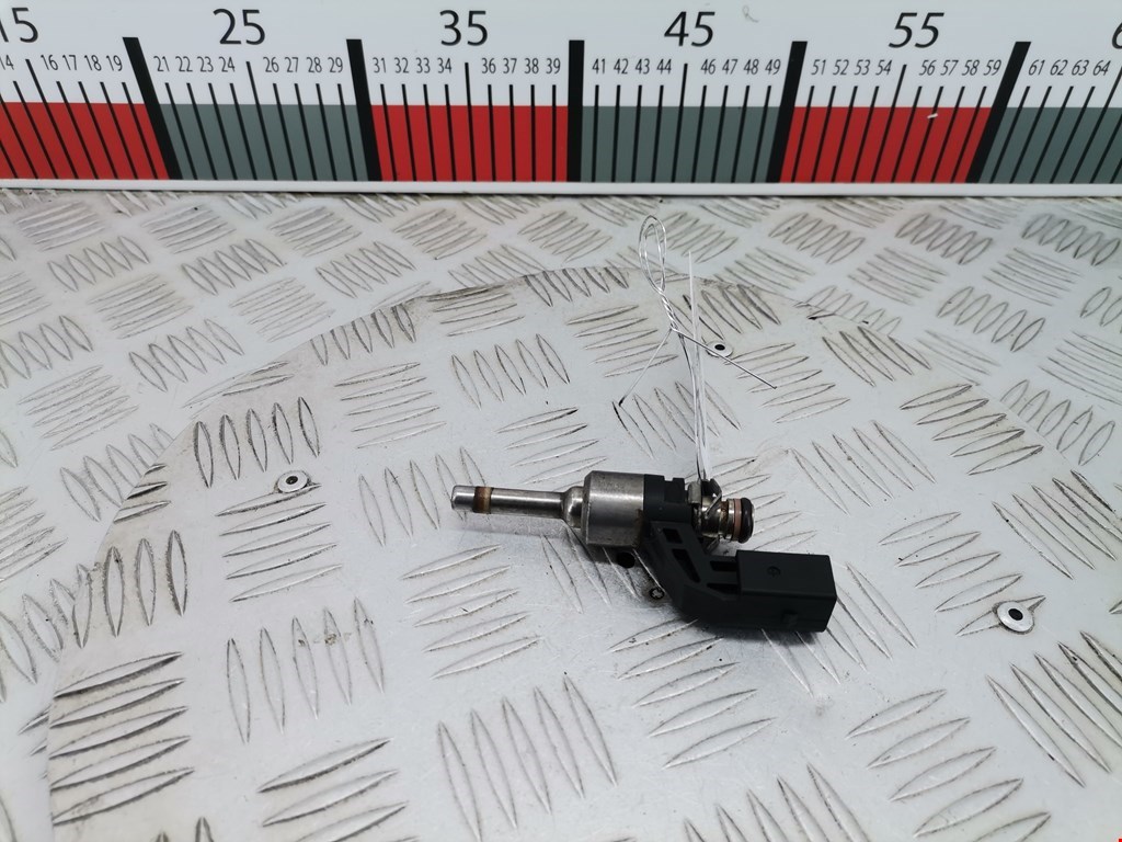 Форсунка дизельная электрическая VOLKSWAGEN Passat B6 2005-2011