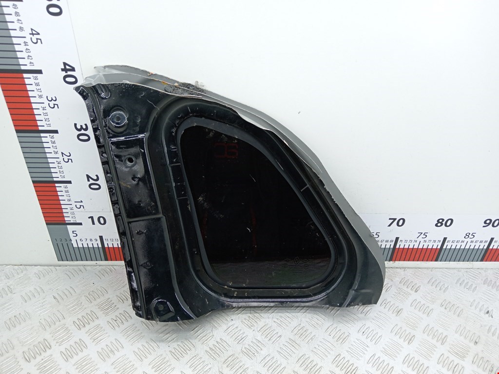 Стекло кузовное глухое правое RENAULT Koleos HY 2008-2016