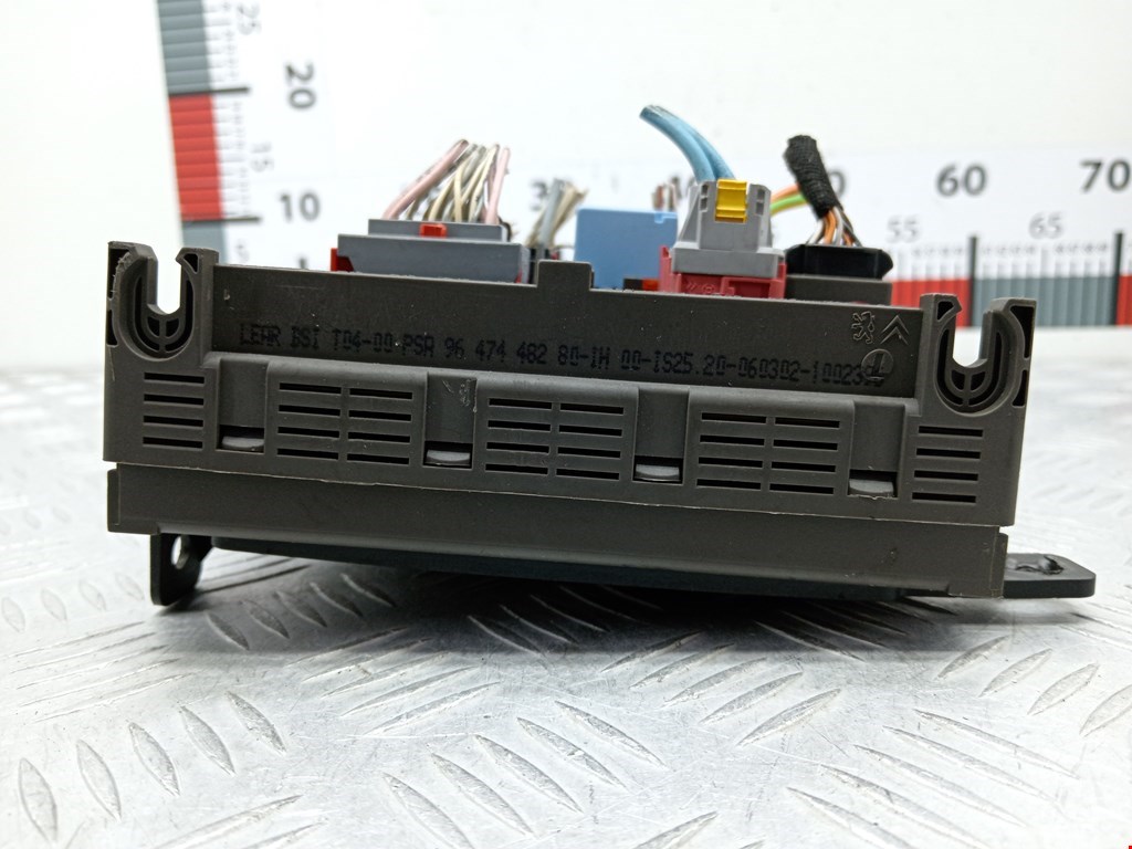 Датчик уровня в бачок омывателя CITROEN C5 I 2001-2008