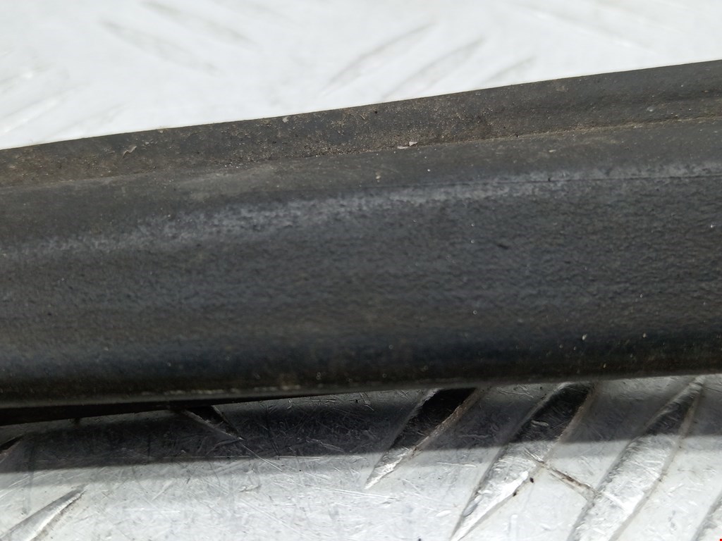 Уплотнитель (наружный) KIA Magentis 2000-2006