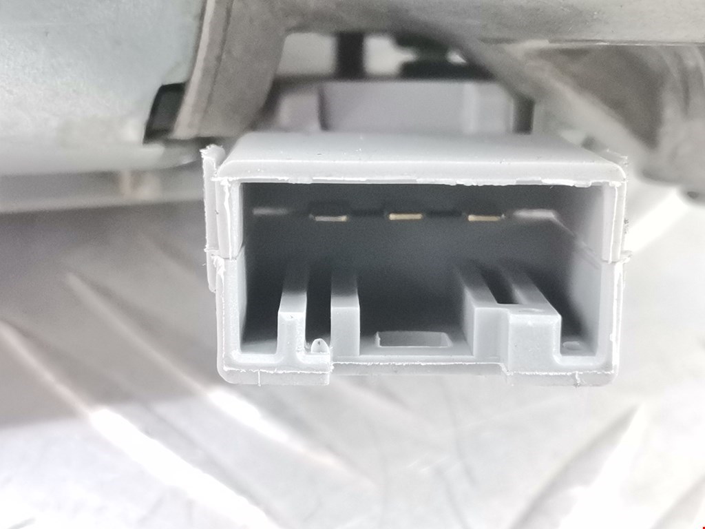 Моторчик стеклоочистителя задний BMW X1 E84 2009-2015