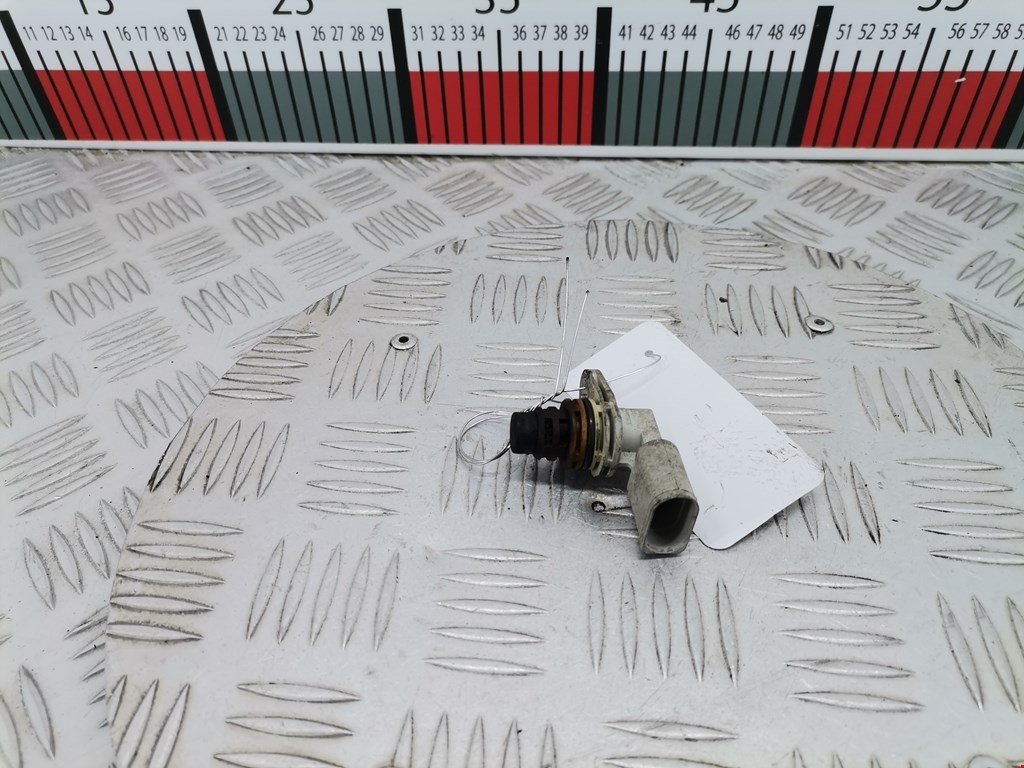 Датчик положения распредвала VOLKSWAGEN Passat B6 2005-2011