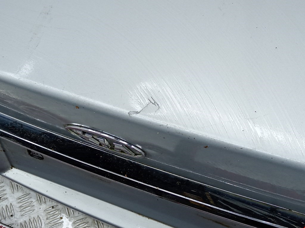 Дверь багажника KIA Magentis 2000-2006